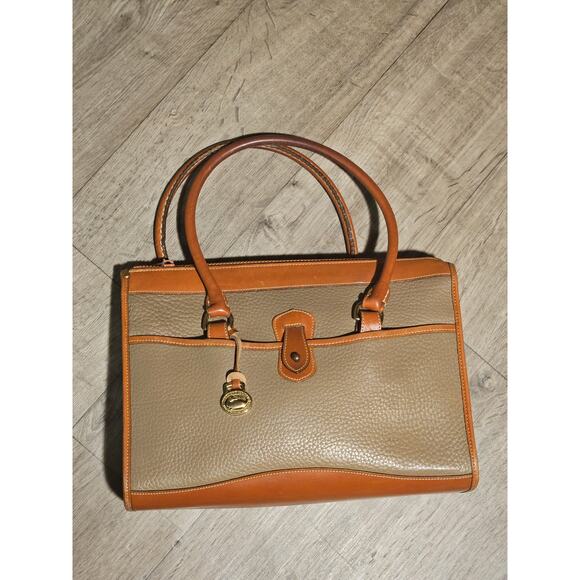 DOONEY & BOURKE Vintage Tan and Camel/Grey Tote - Picture 13 of 13